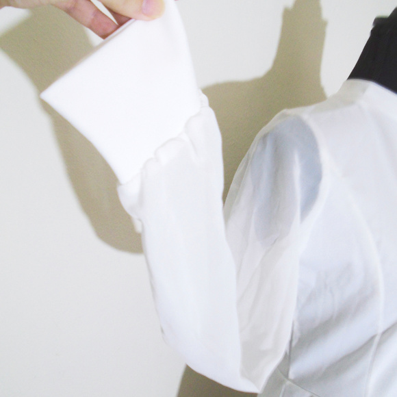 Long sleeve open back dress - Picture 4 of 6